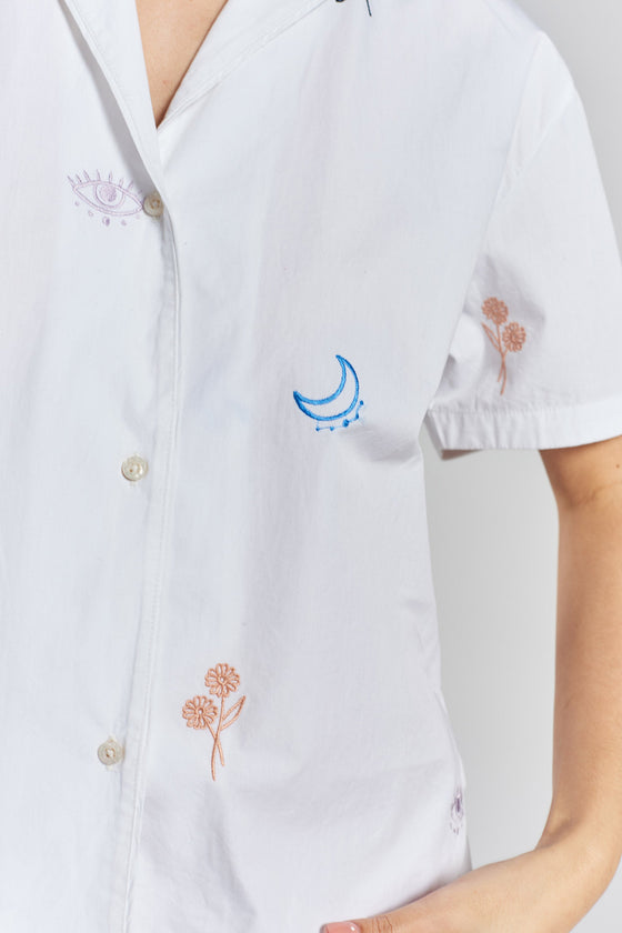 Telopea Embroidered Ethical-Cotton Pyjama Shirt - Glacier White