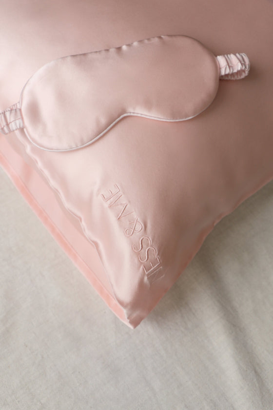 100% Mulberry Silk Pillowcase & Eye Mask Set - Pink NESS & ME