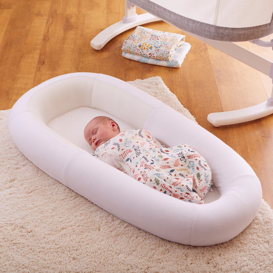 Sleep Tight Baby Bed - Soft White