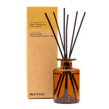  Amber and Sandalwood Reed Diffuser 175ml MUJI UK