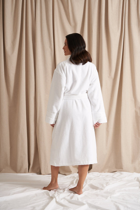 Bamboo Towelling Robe in Cloud White