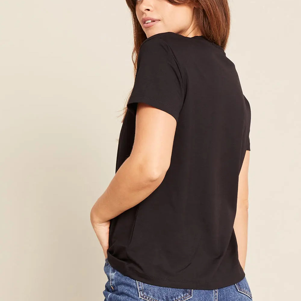 Black Women's Classic Crew Neck T-Shirt Boody