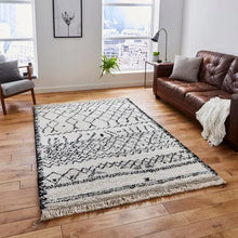  Black and White Boho 5402 Rug Dunelm