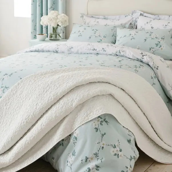 Bloom Floral White Quilted Bedspread Dunelm