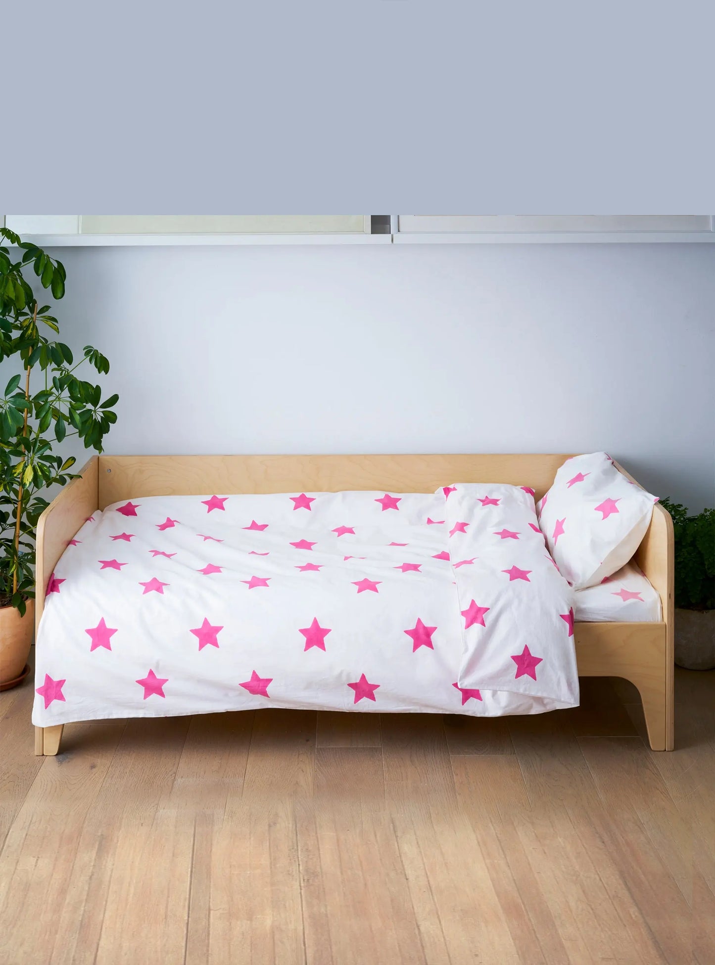 Bright Pink Star Toddler Cot Bed Duvet Set Lulu and Nat