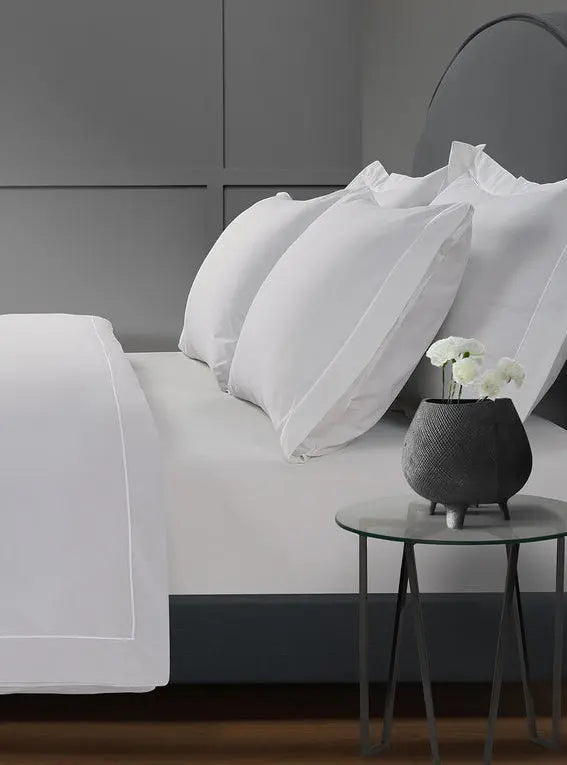 Brilliant White 300 Thread Count Percale Oakwood Duvet Cover Bedding Envy