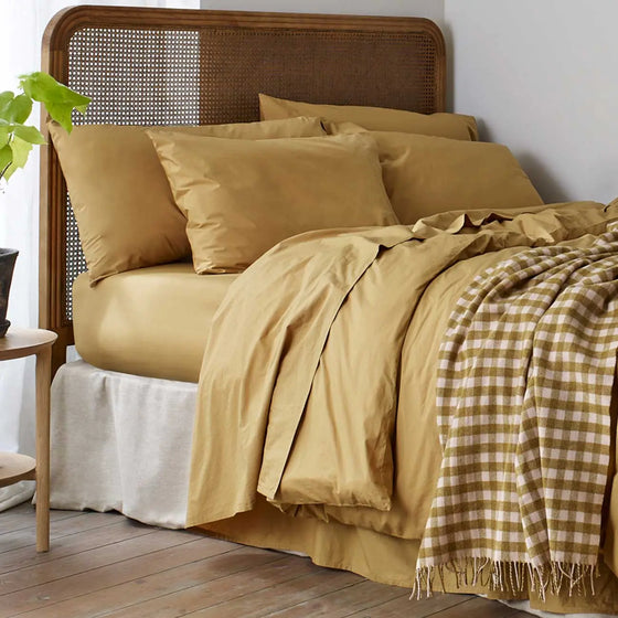 Butterscotch Washed Cotton Percale Flat Sheet Piglet