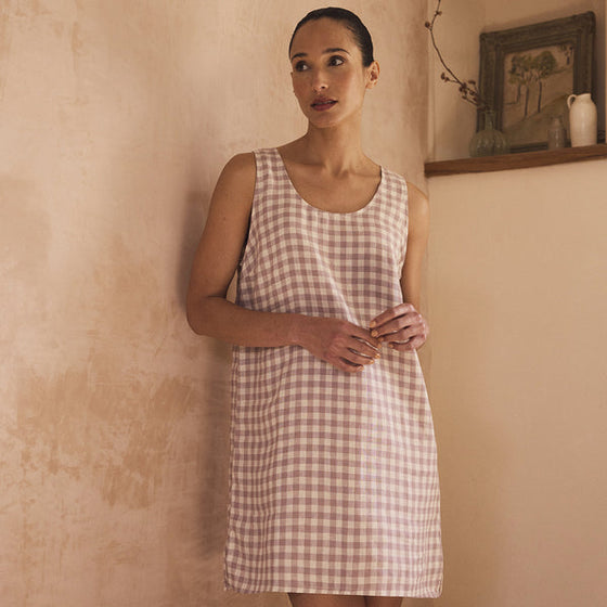 Elderberry Gingham Linen Nightdress Piglet