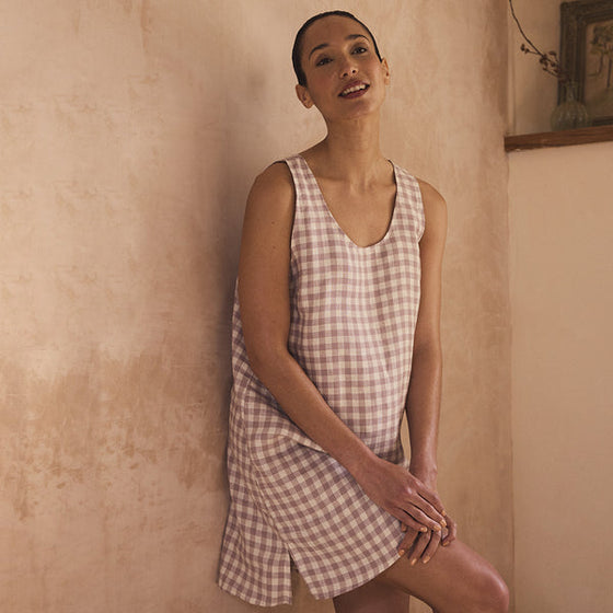 Elderberry Gingham Linen Nightdress Piglet