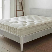  Cortelferry Pocket Sprung Wool and Cotton Mattress Piglet