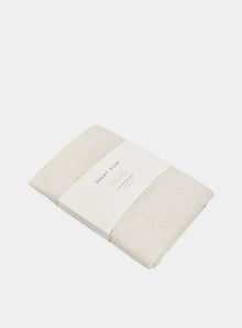  Cotbed Fitted Sheet - Wild Chamomile Avery Row