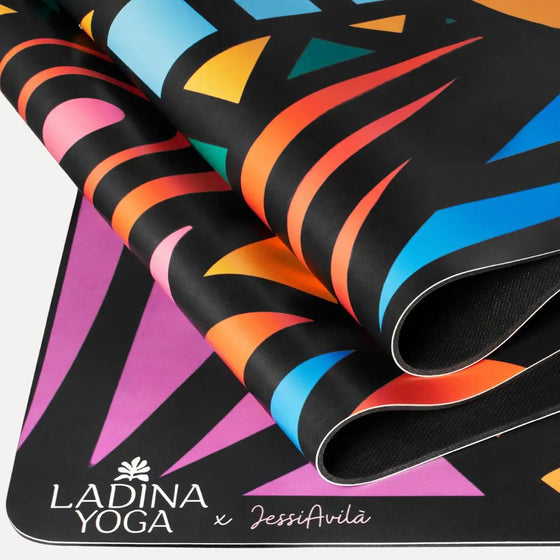 Courbe D'Energy- Sustainable Yoga Mat Ladina Yoga