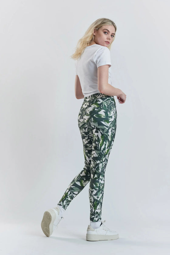 Cycad Recycled-Fabric Performance Leggings - Leaf Print Peachaus