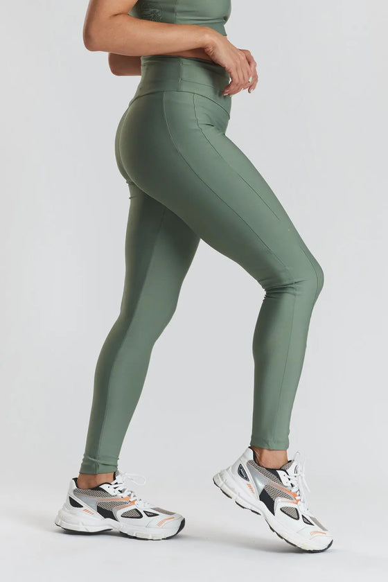 Cycad Recycled-Fabric Performance Leggings - Sea Spray Khaki Peachaus