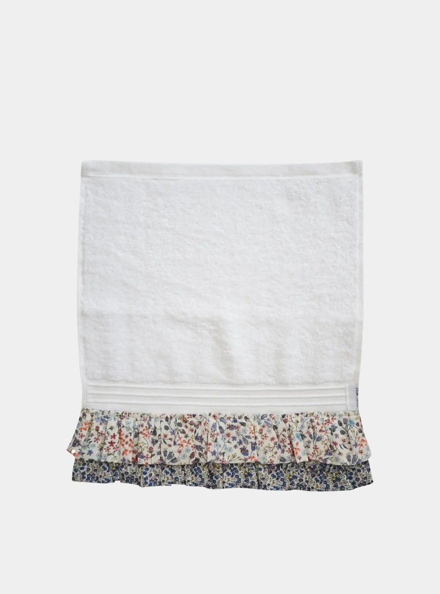 DONNA LEIGH & WILTSHIRE BUD Liberty Ruffle Edge Towel Coco & Wolf