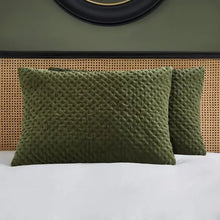  Dorma Genevieve Green 100% Cotton Standard Pillowcase Dunelm