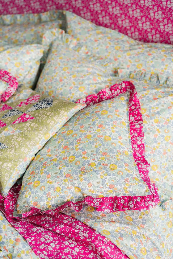 Fitted Sheet Made With Liberty Fabric CAPEL FUCHSIA Coco & Wolf