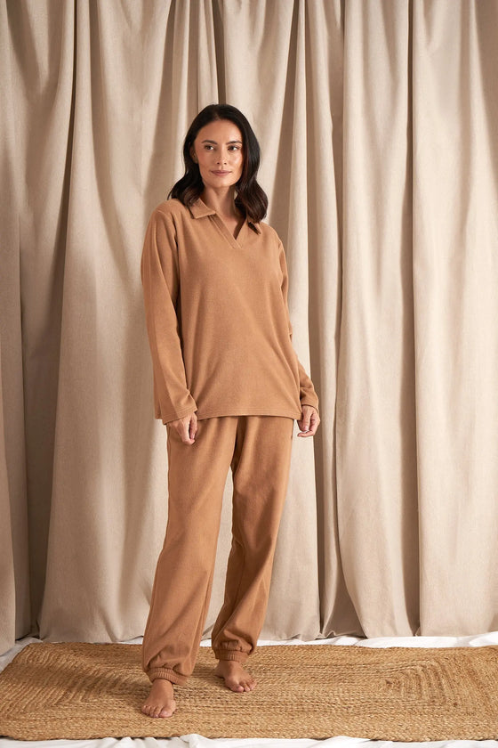 Fleece Lounge Set in Tan Pretty You London