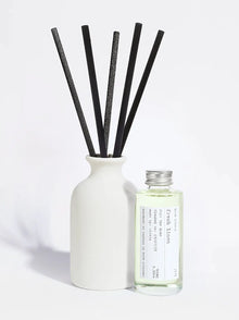  Fresh Linen Ceramic Reed Diffuser - 100ml Helm London