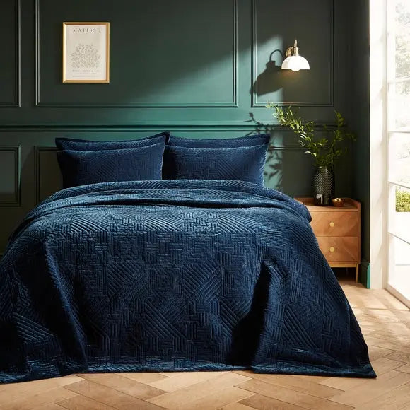 Haisley Geo Bedspread Dunelm