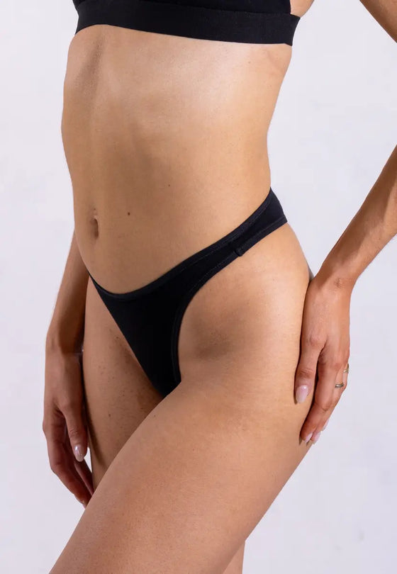 High Rise Thong, Black Pantee