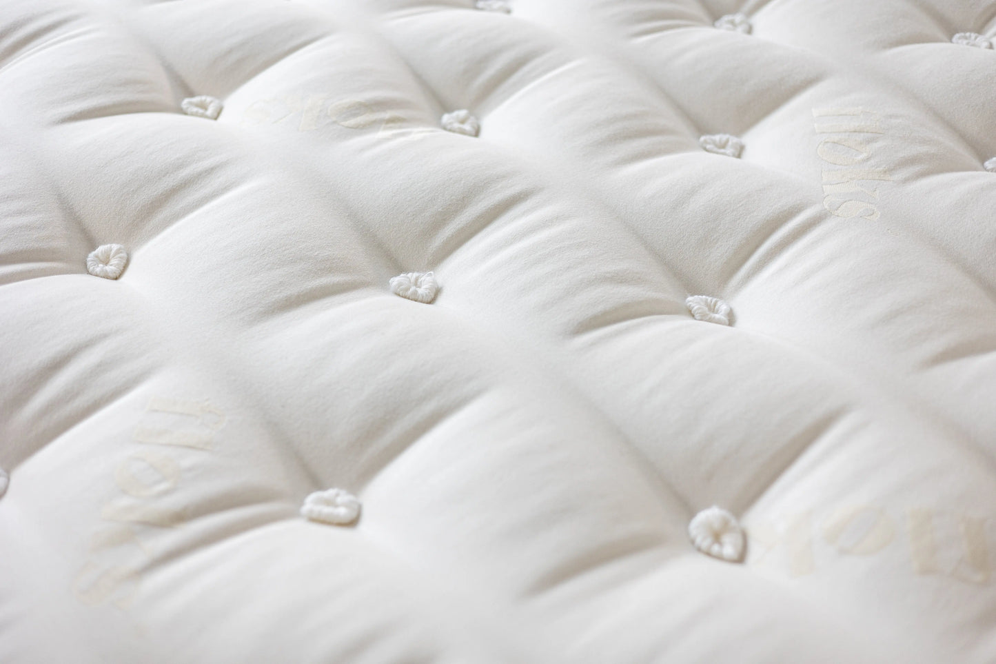 Highly Sprung Mattress Floks