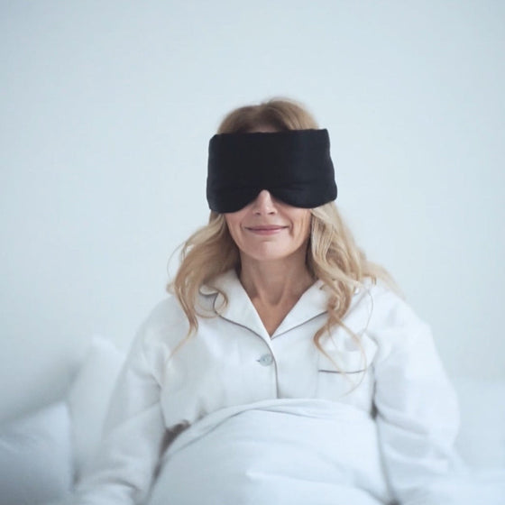 Black Silk Velcro Eye Mask Snooozeworld