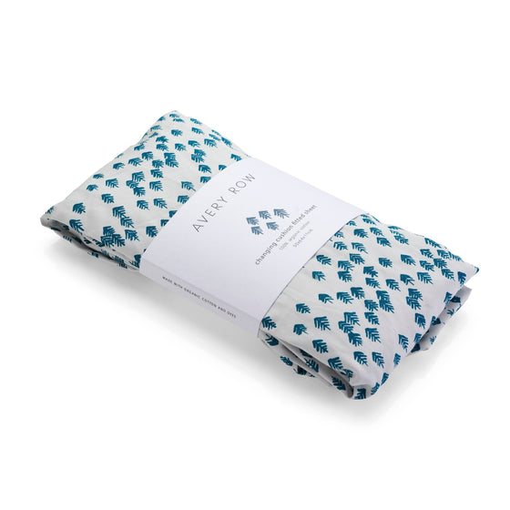 Changing Cushion Fitted Sheet - Nordic Forest