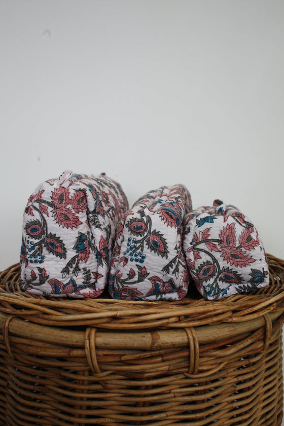 White Floral Washbag Madder & More