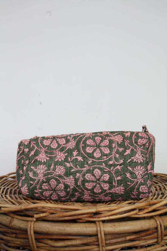 Dark Green Washbag Madder & More