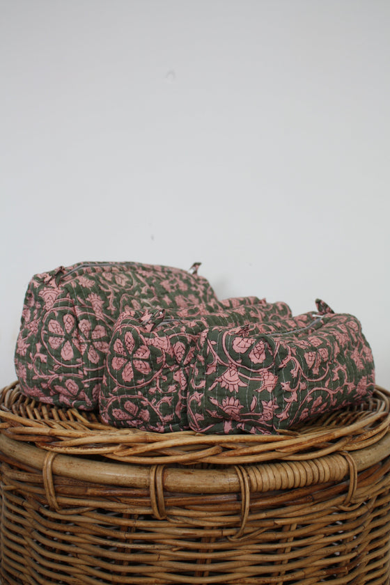 Dark Green Washbag Madder & More