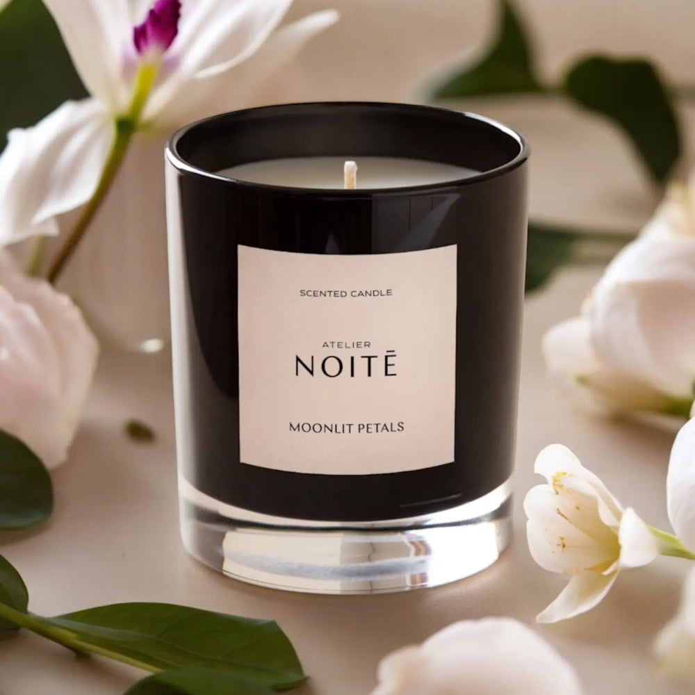 MOONLIT PETALS CANDLE Atelier Noite