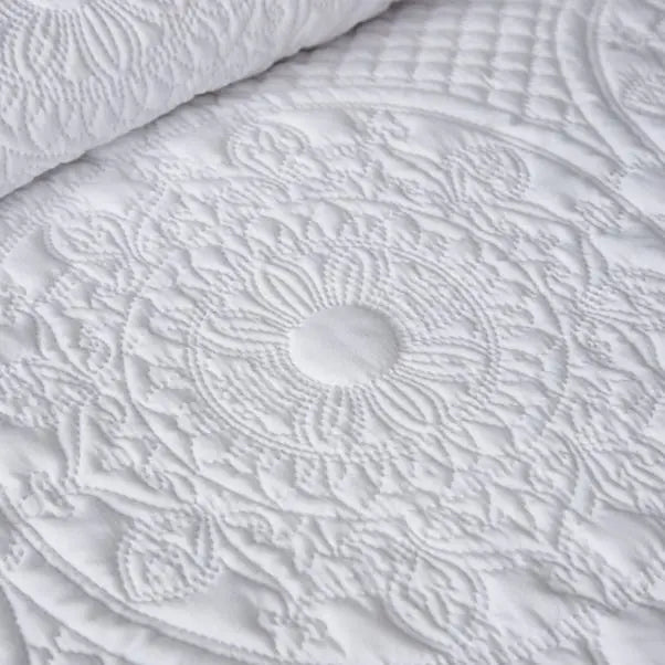 Mandalay White Bedspread Dunelm