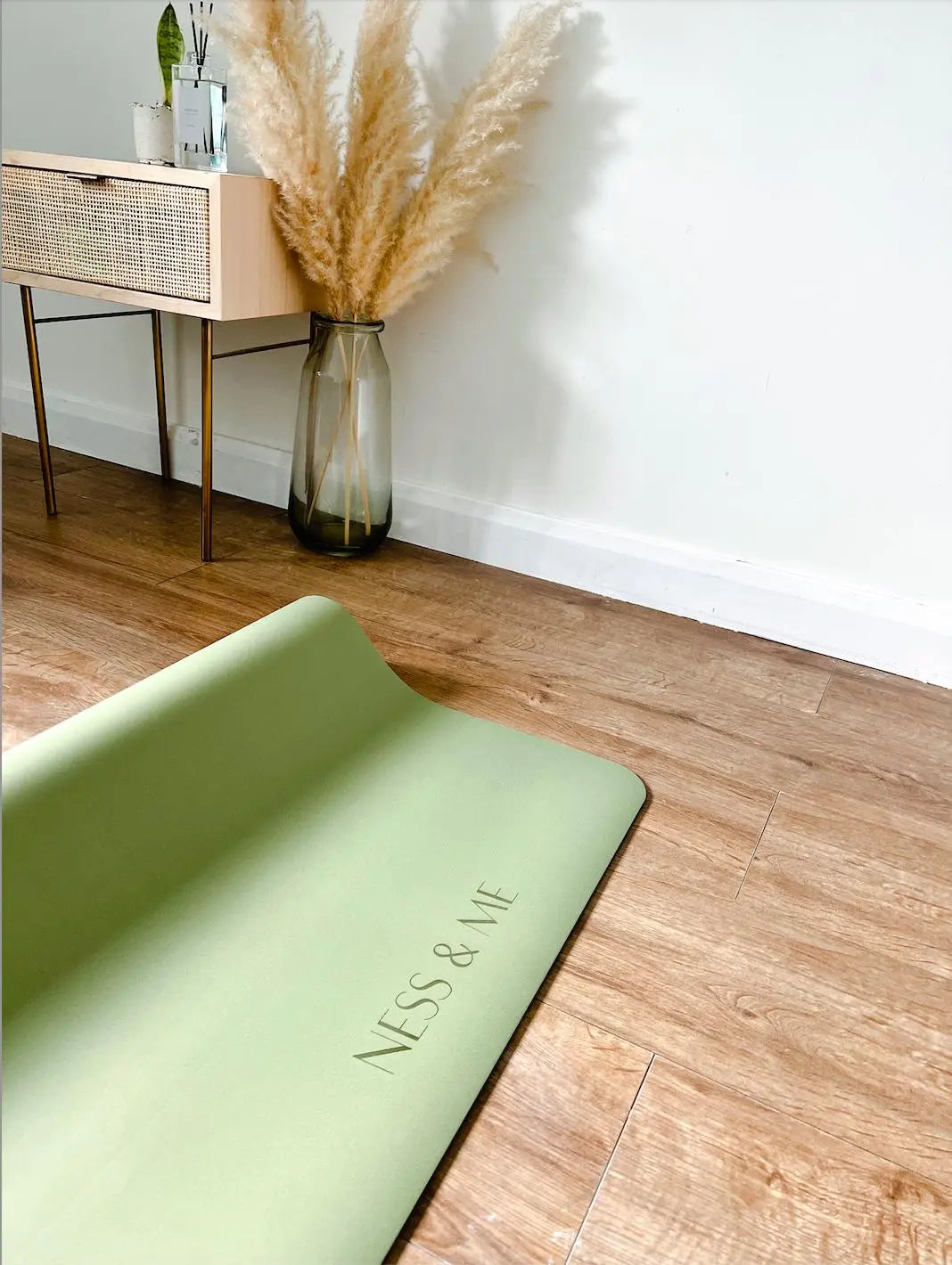 Matcha Green PU Yoga Mat 4mm (+ Free Carry Strap) NESS & ME