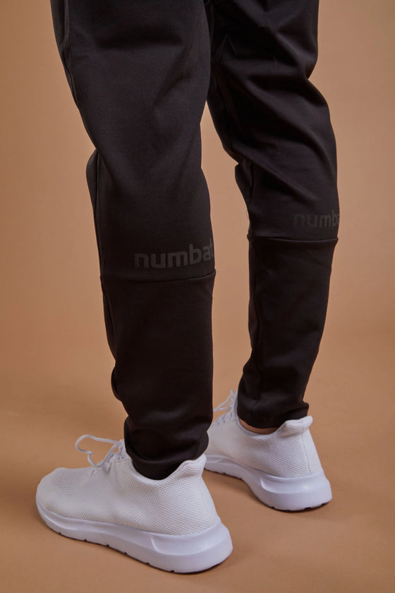 Men's Hybrid Performance Joggers - Black numbatsport