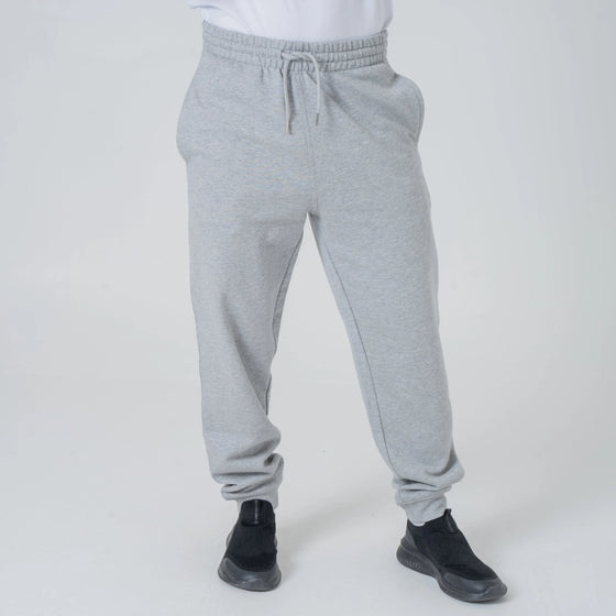 Mens Organic Cotton Relaxed-Fit Joggers in Jet Black hewn.