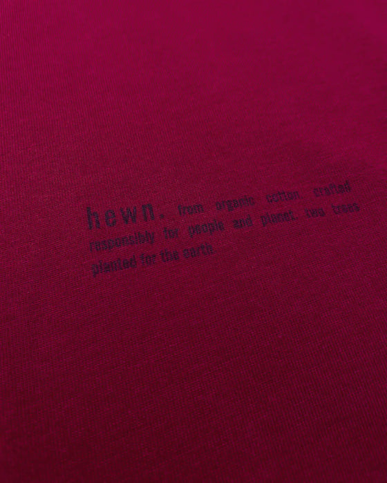 Mens Organic Cotton Relaxed-Fit Sweatshirt in Berry Red hewn.