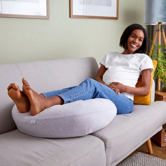 Minimal Grey Breathe Pregnancy Pillow Purflo