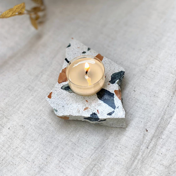 Flow - Refillable Scented Tealights