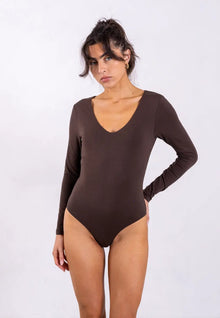  Organic Cotton Long Sleeve V-Neck Bodysuit, Hot Fudge Pantee