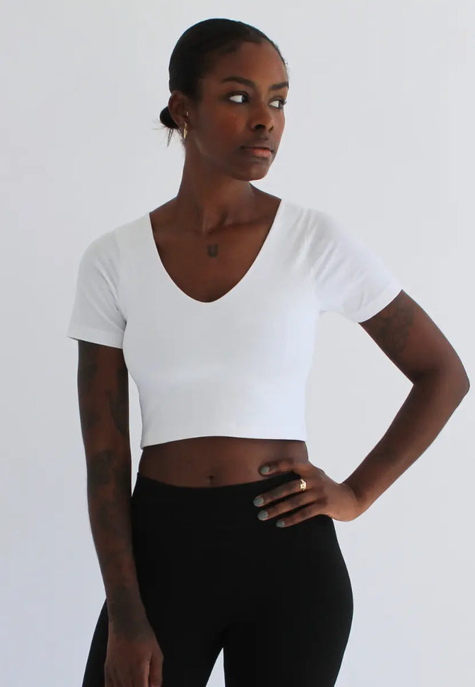 Organic Cotton V-Neck Cropped T-Shirt, White Pantee