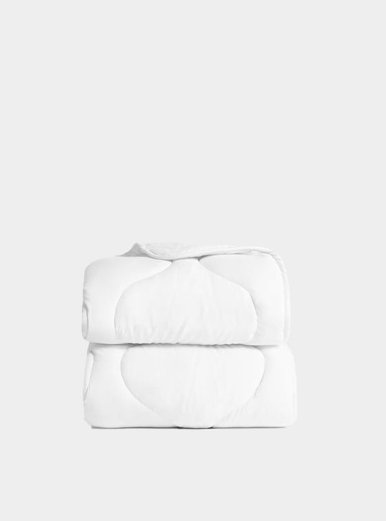 White Quilted Snuggle Blanket