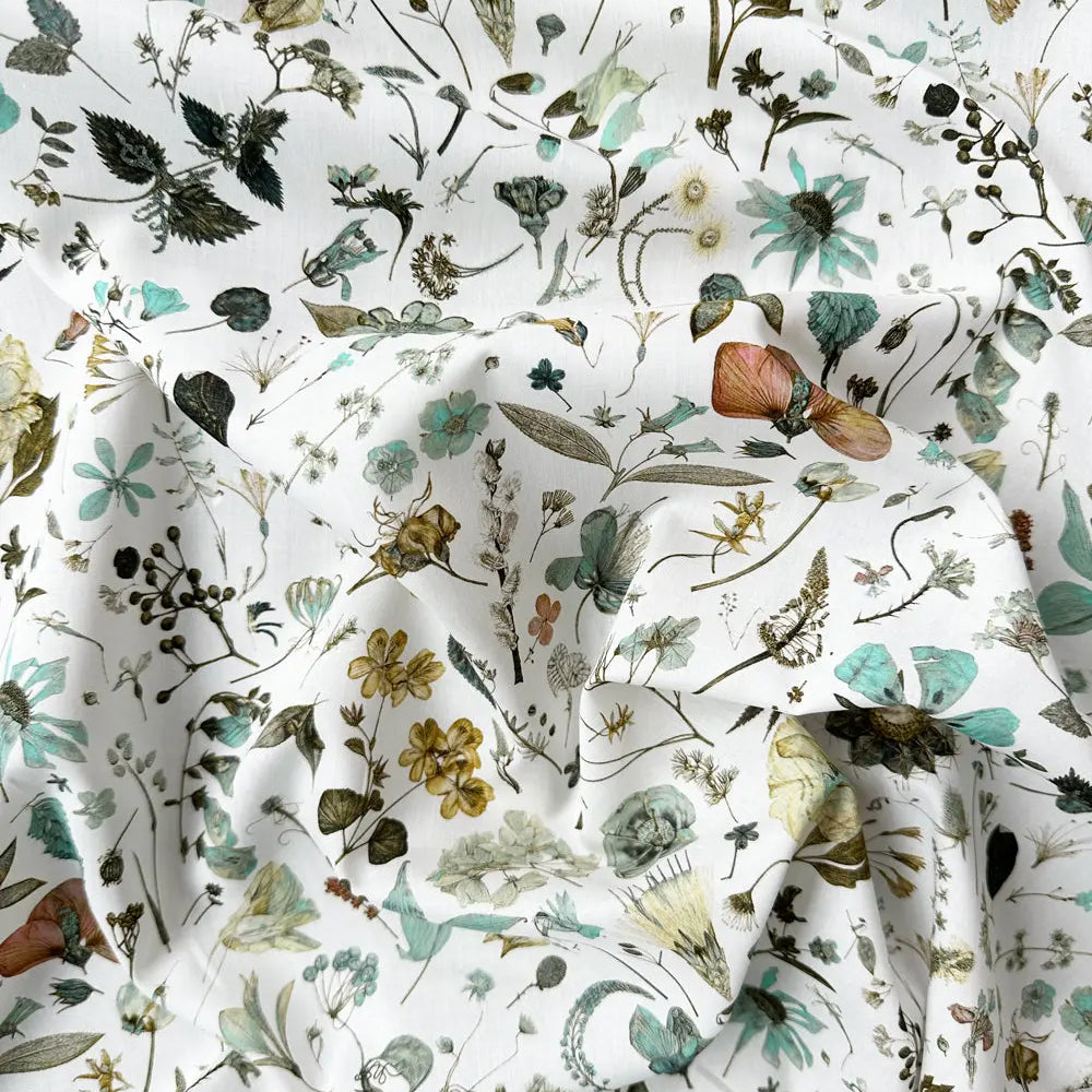 Scallop Bedspread Made With Liberty Fabric FLORAL EVE & BETSY Coco & Wolf