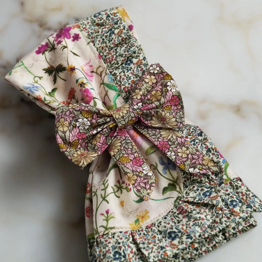 Set of 4 Napkin Ring Bows Made With Liberty Fabric MOON FLOWER Coco & Wolf