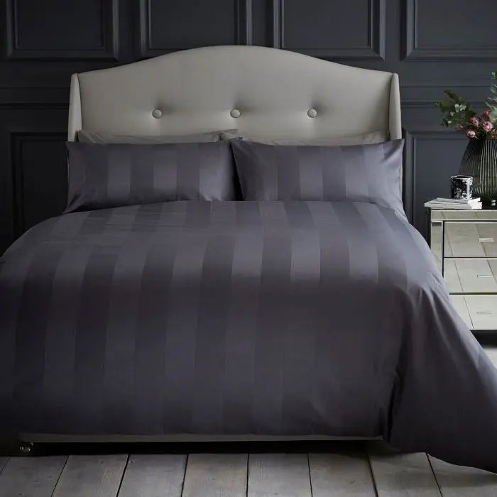 Silentnight Wide Sateen Stripe Duvet Set - Charcoal Silentnight