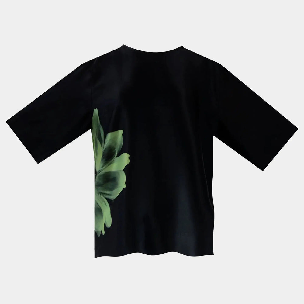 Silk Dreamscape T-Shirt Black Flowers NOKAYA