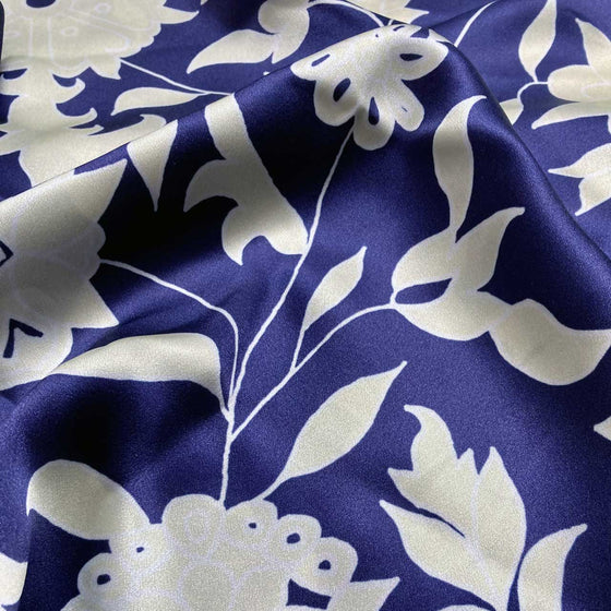 Silk Pillowcase - Navy With Carpet Flower Pattern Long Studio Design