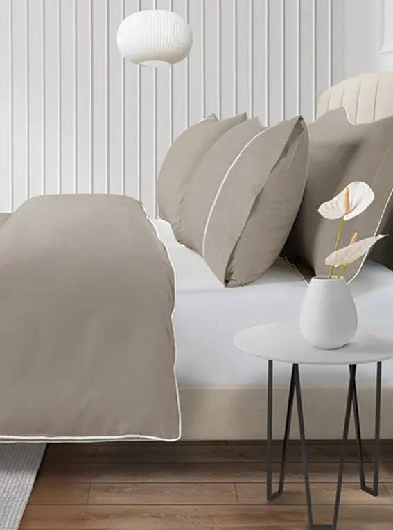 Simply Taupe with White 800 Thread Count Egyptian Cotton Duvet Cover Bedding Envy