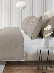  Simply Taupe with White 800 Thread Count Egyptian Cotton Duvet Cover Bedding Envy