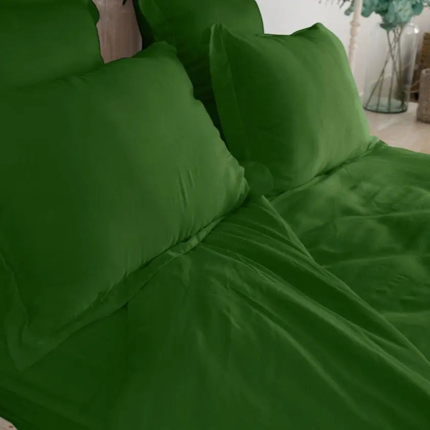 Sleepyhead Silk Pillow Set in Forest Green Ethical Bedding